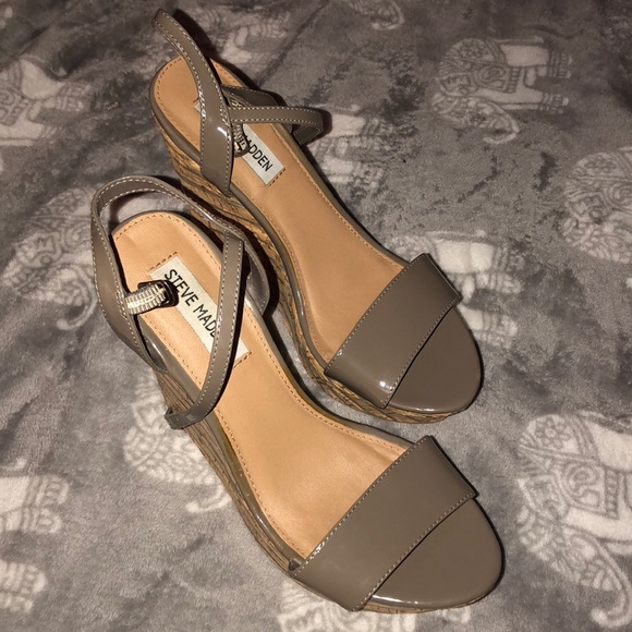 Steve Madden Wedges - Picture 3 of 3